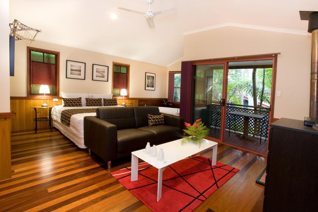 Amore On Buderim Rainforest Cabins Sunshine Coast Eksteriør billede
